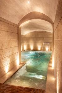 Palazzo Gattini Luxury Hotel - Dining Experiences