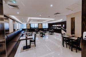 Panorama Hotel Deira - Dining and Drinking Options