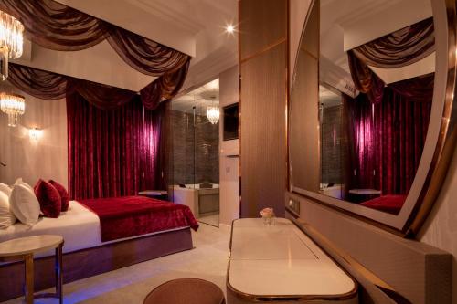 Paris Jadore Hotel & Spa - Exceptional Dining Experience