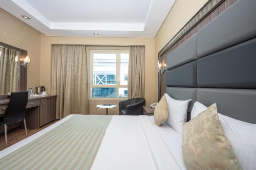 Pearl Swiss Hotel - Dining and Cuisine