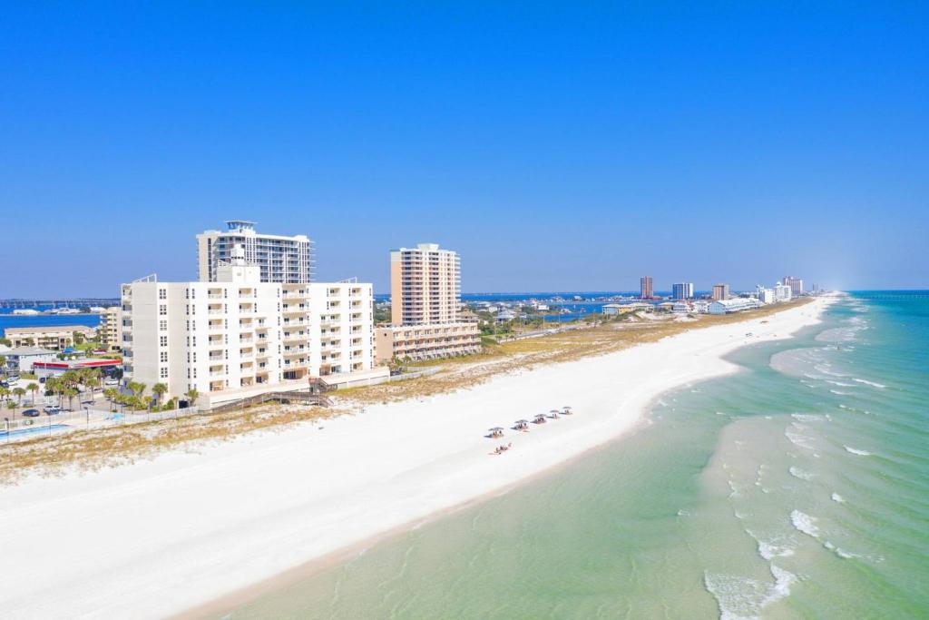 Pensacola, Oceanfront Paradise With Private Beach Review
