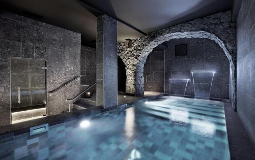Petit Hôtel Confidentiel - Dining and Culinary Experiences