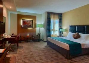 Phoenix Plaza Hotel Apartments - Additional Services