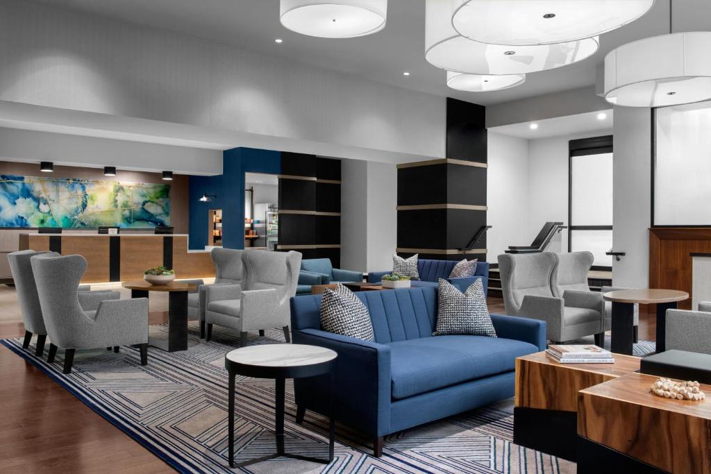 Pleasanton Marriott - Guest Room Options