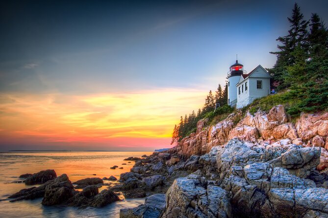 Private Exploration Tour of the Top Spots of Acadia - Historic Thunder Hole
