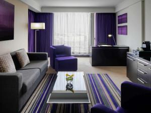 Pullman Dubai Creek City Centre - Hotel Amenities