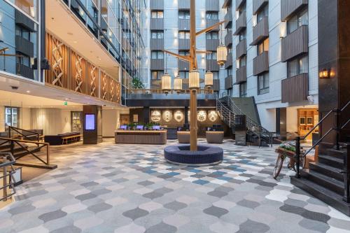 Radisson Blu Hotel, Amsterdam City Center - Comprehensive Amenities and Facilities