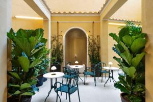 Radisson Collection Hotel, Roma Antica - Amenities and Services