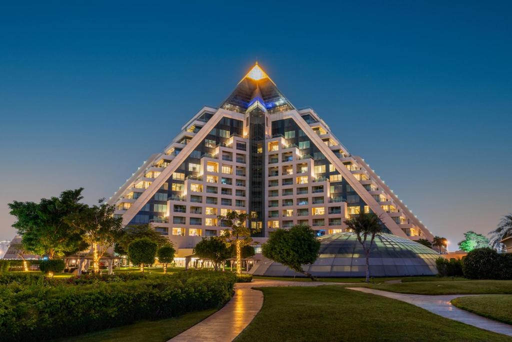 Raffles Dubai Review
