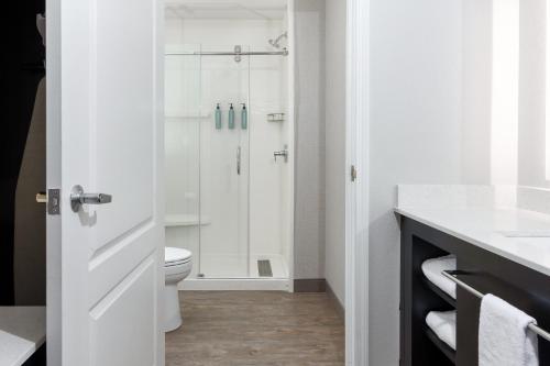Residence Inn by Marriott Corona Riverside - Amenities and Facilities