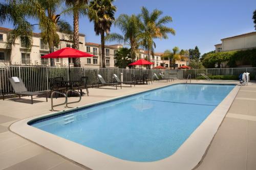 Residence Inn Palo Alto Los Altos - Convenient and Quiet Location