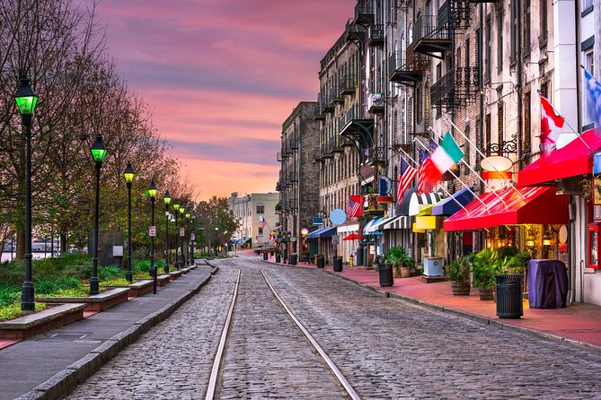 Romance by the River: Savannah's Waterfront Love Story - Tour Logistics and What to Expect