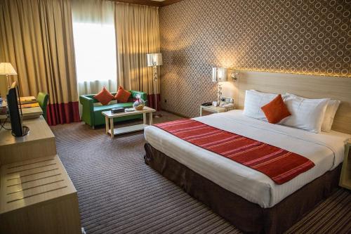 Saffron Boutique Hotel - Hotel Amenities and Facilities