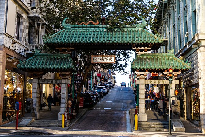 San Francisco Chinatown and North Beach Highlights Walking Tour - Explore Chinatown Under the Dragon Gate