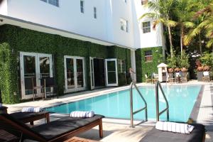 San Juan Hotel Miami Beach - Guest Reviews