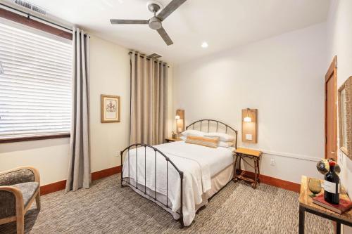 Sonoma Hotel - Guest Reviews