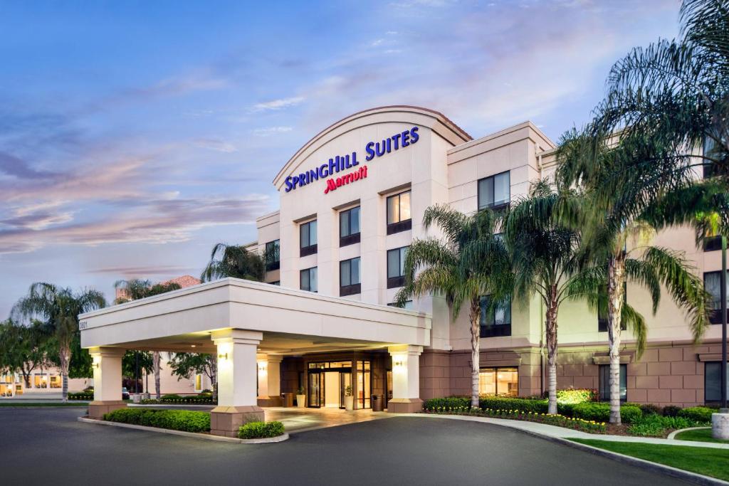 SpringHill Suites Bakersfield Review
