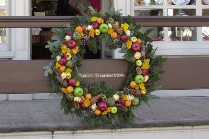 Tales of Christmas Past and Present in Williamsburg - Strolling Through a Winter Wonderland