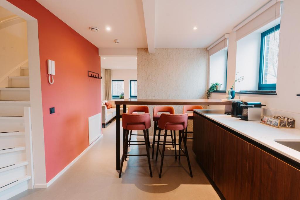 The Anthony - Rooms and Amenities