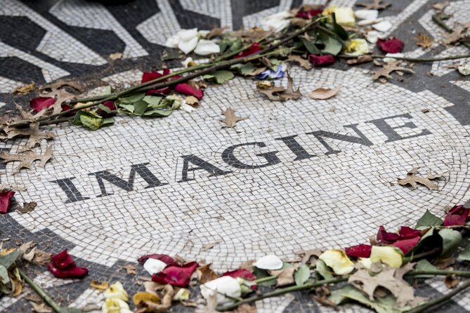 The Beatles in NYC Private Walking Tour - John Lennons Legacy