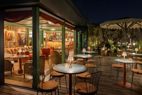 The Fantasy - Dining Experiences
