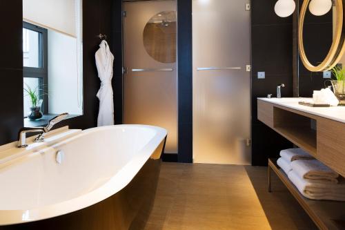 The Five Codet - Indulgent Spa Experience