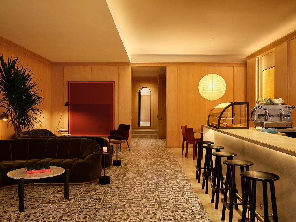 The Moore - Facilities and Amenities
