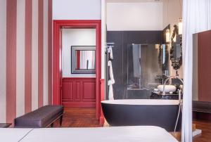 The Palais Gallien Hotel & Spa - Exploring Bordeaux From Le Palais Gallien