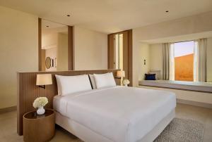 The Ritz-Carlton Ras Al Khaimah, Al Wadi Desert - Dining and Culinary Experiences
