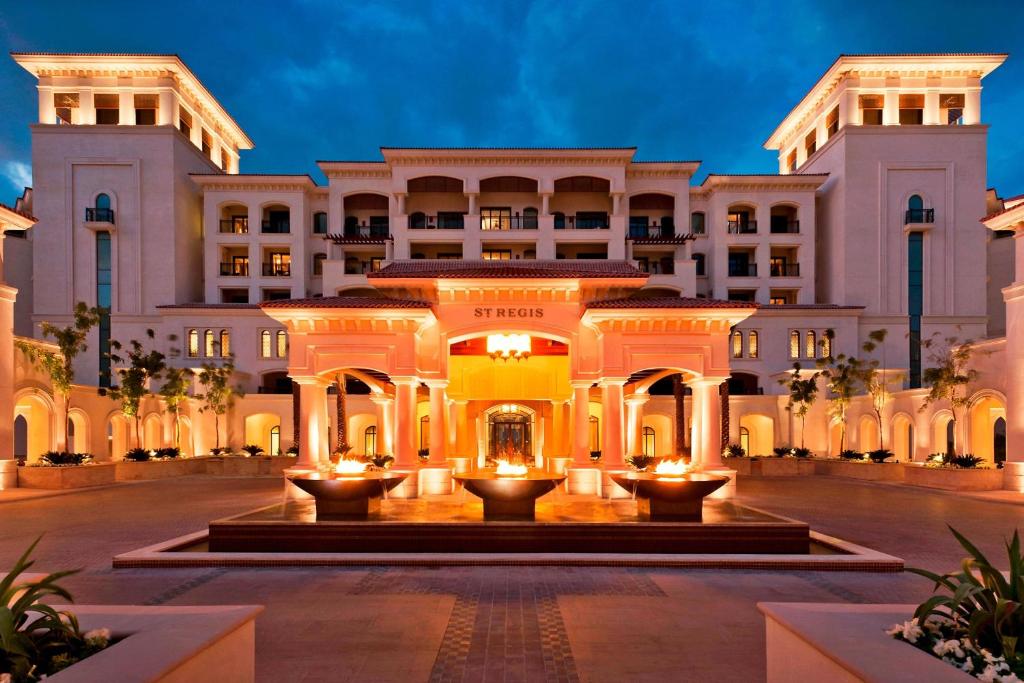 The St. Regis Saadiyat Island Resort, Abu Dhabi Review