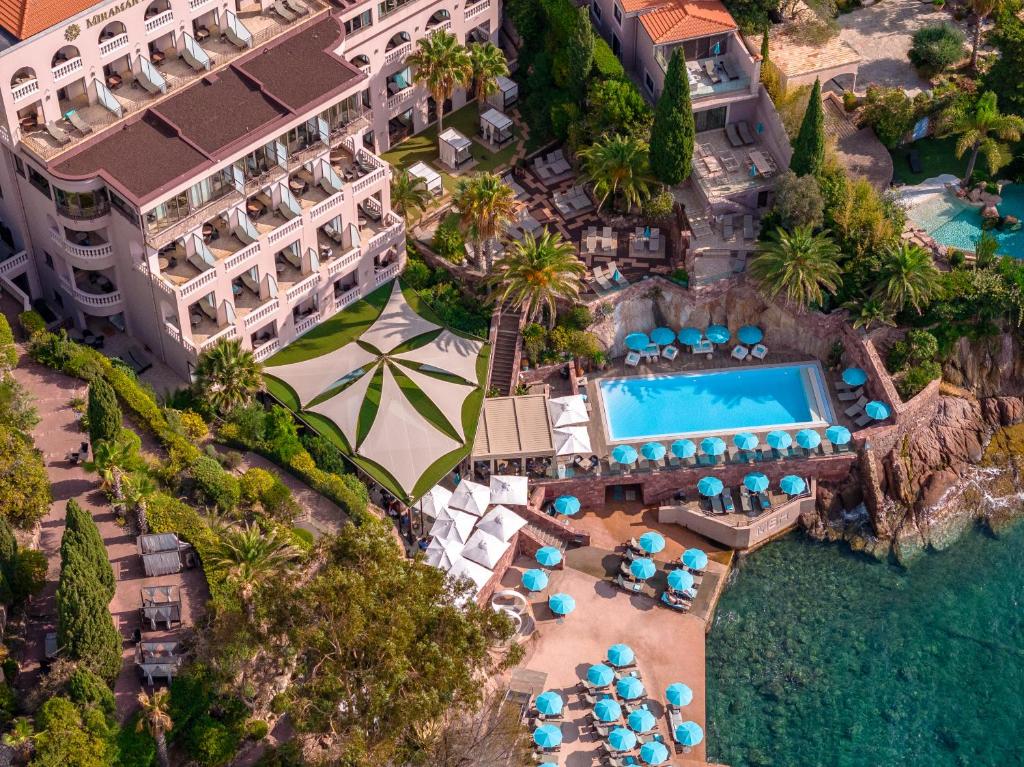 Tiara Miramar Beach Hotel & Spa Review