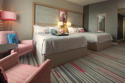 Universals Hard Rock Hotel® - Diverse On-site Dining Options