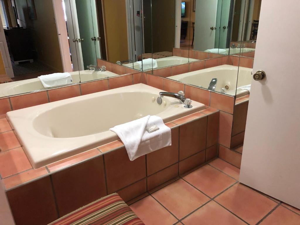 Vacation Village at Bonaventure Review