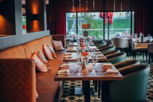 Van Der Valk Hotel Oostzaan - Amsterdam - Room Features and Comforts