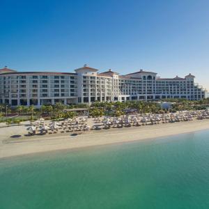 Waldorf Astoria Dubai Palm Jumeirah - Diverse Dining Experiences Await