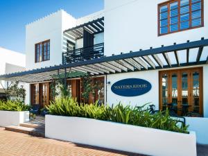 Waters Edge - Hotel Accommodations