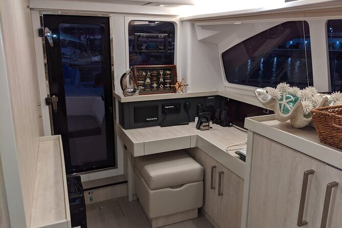 Yacht Charter Rental in Long Beach 58 Leopard Power Sail - Meeting and Pickup Details