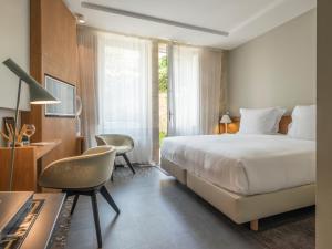 Yndo Hotel - Exploring Bordeaux From Yndo Hotel