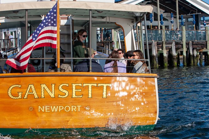 1 Hour Afternoon Tour of Newport Harbor and Narragansett Bay - Complimentary Dels Lemonade