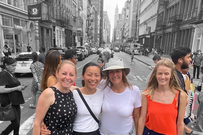9 Iconic Manhattan Neighborhoods Epic Hike Guided Tour - Chelsea and the Flower District