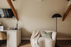 Adam Suites Hotel - Check-in and Check-out Policies