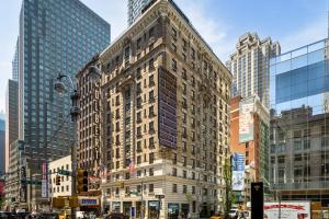 Ameritania at Times Square - Attractions Near the Hotel