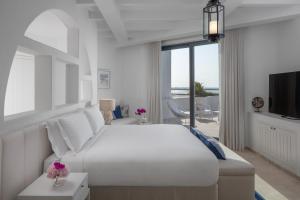 Anantara Santorini Abu Dhabi Retreat-Adults Only - Recreational Facilities and Activities