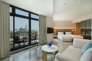 Arabian Park Dubai, an Edge by Rotana Hotel - Facilities and Services