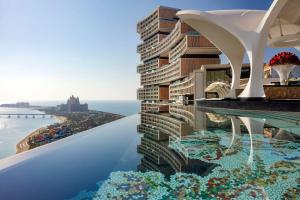 Atlantis The Royal - Beachfront Oasis