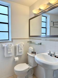 Avalon Hotel - Room Types and Amenities