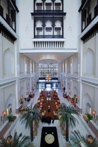 Bab Al Qasr Residence - Guest Reviews and Experiences