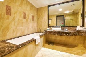 Bahi Ajman Palace Hotel - Why Choose Bahi Ajman Palace