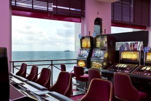 Barrière Hotel The Grand Hotel Dinard - Recreational Facilities