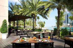 Beach Rotana – All Suites - Guest Ratings and Highlights